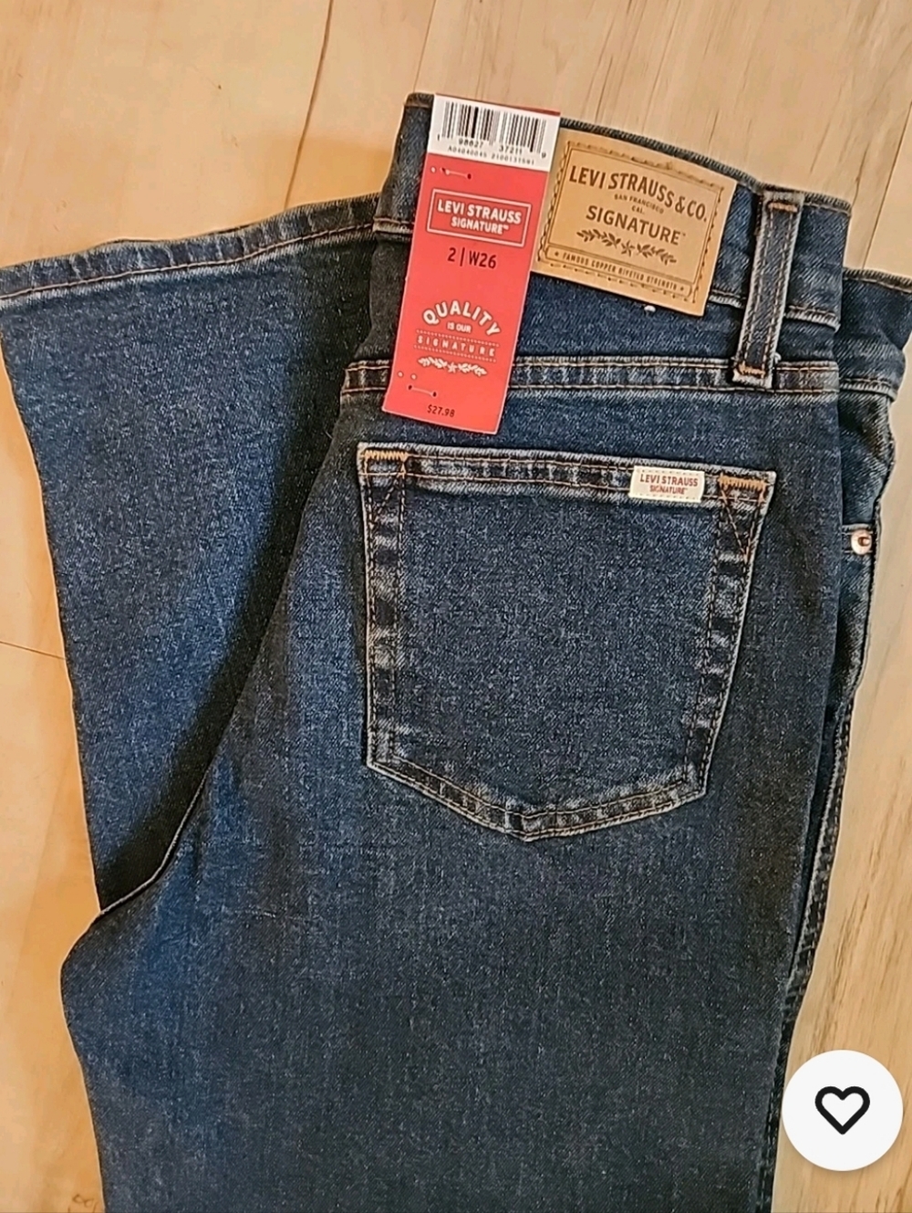 Levi Strauss Signature Women's Vintage High Rise Straight Jeans Size 2/26 - Picture 2 of 9
